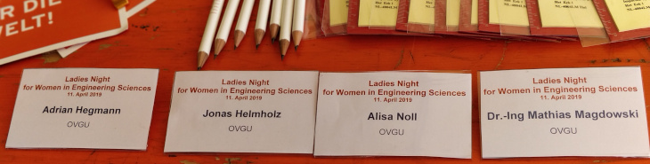 Besetzung des FEIT-Standes auf der Ladysnight 2019